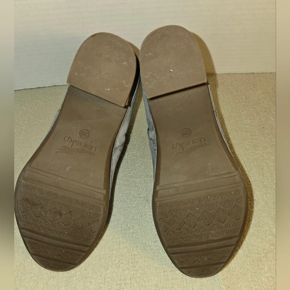 Dansko Hartley Grey Nubuck Boots size 39/9us